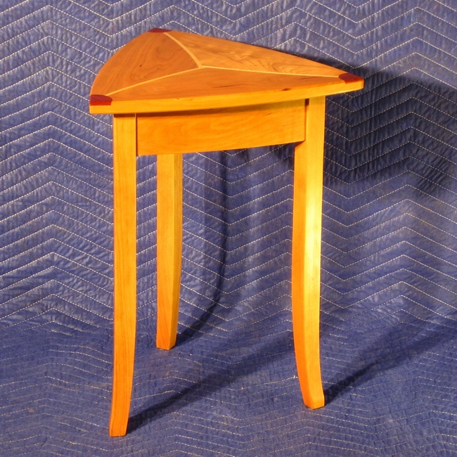 Wine glass table 80