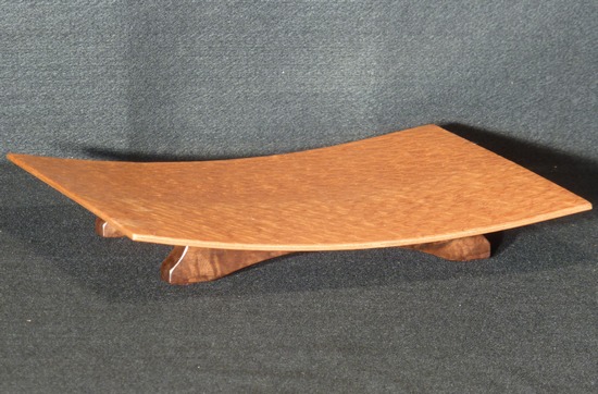 T59-curved tray with lacewood top